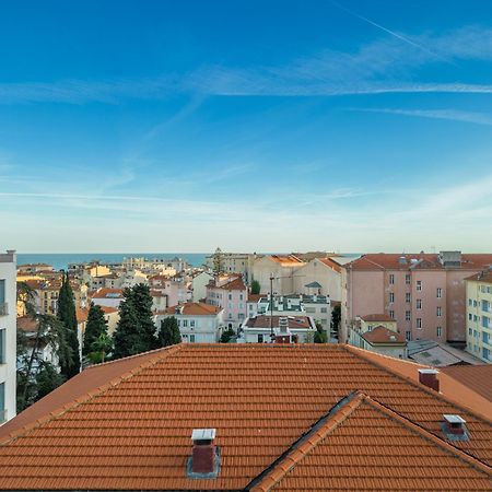 La Fabrique A Poupees - Chambres Et Appartements De Charme Au Coeur De Menton Exterior foto