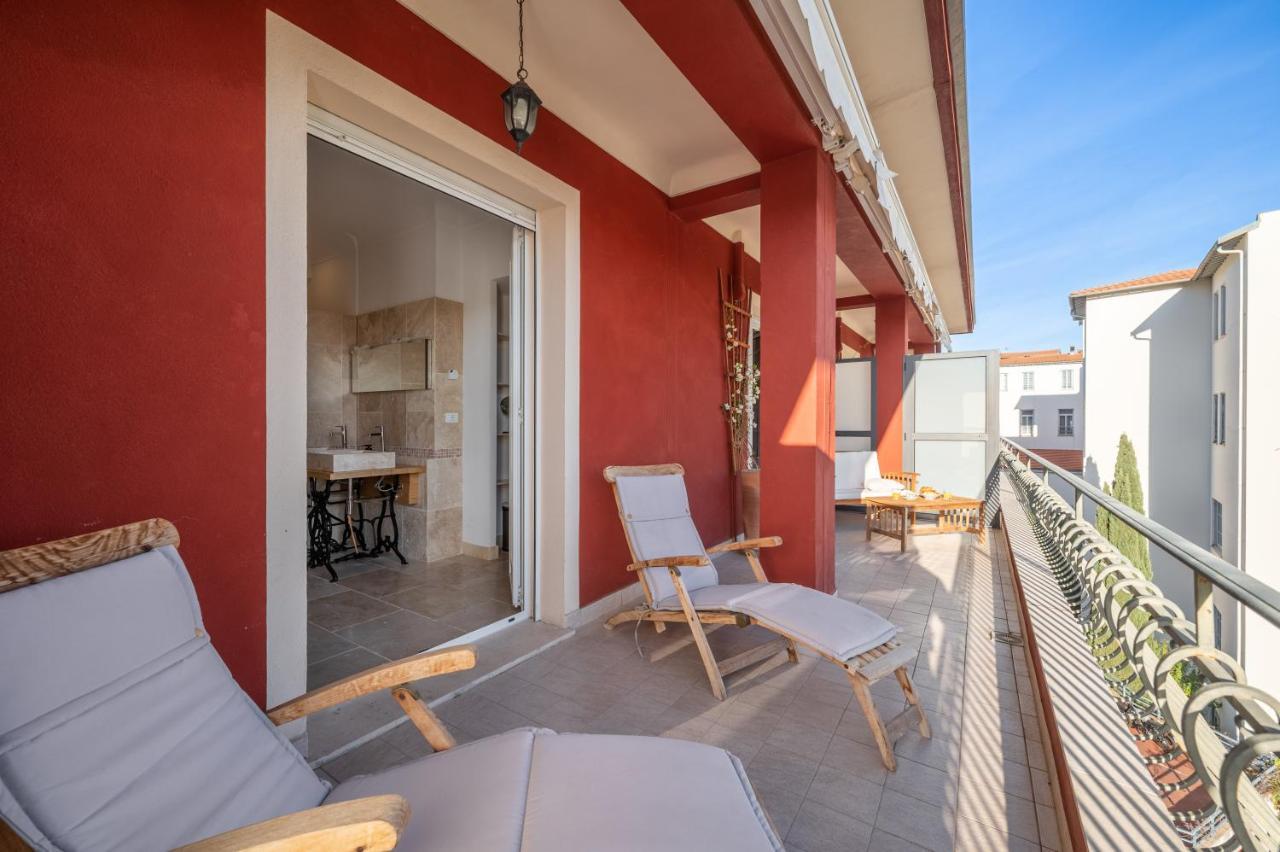 La Fabrique A Poupees - Chambres Et Appartements De Charme Au Coeur De Menton Exterior foto
