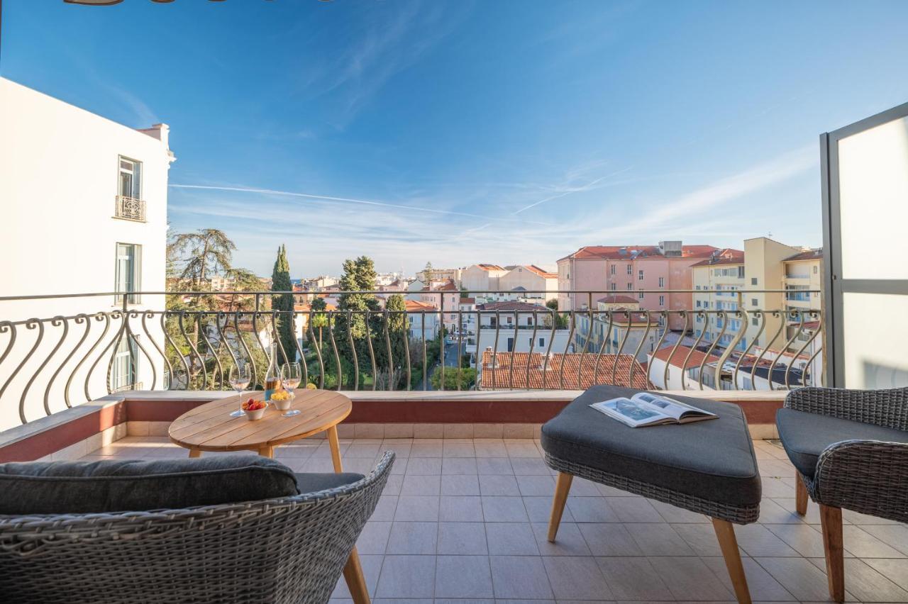 La Fabrique A Poupees - Chambres Et Appartements De Charme Au Coeur De Menton Exterior foto