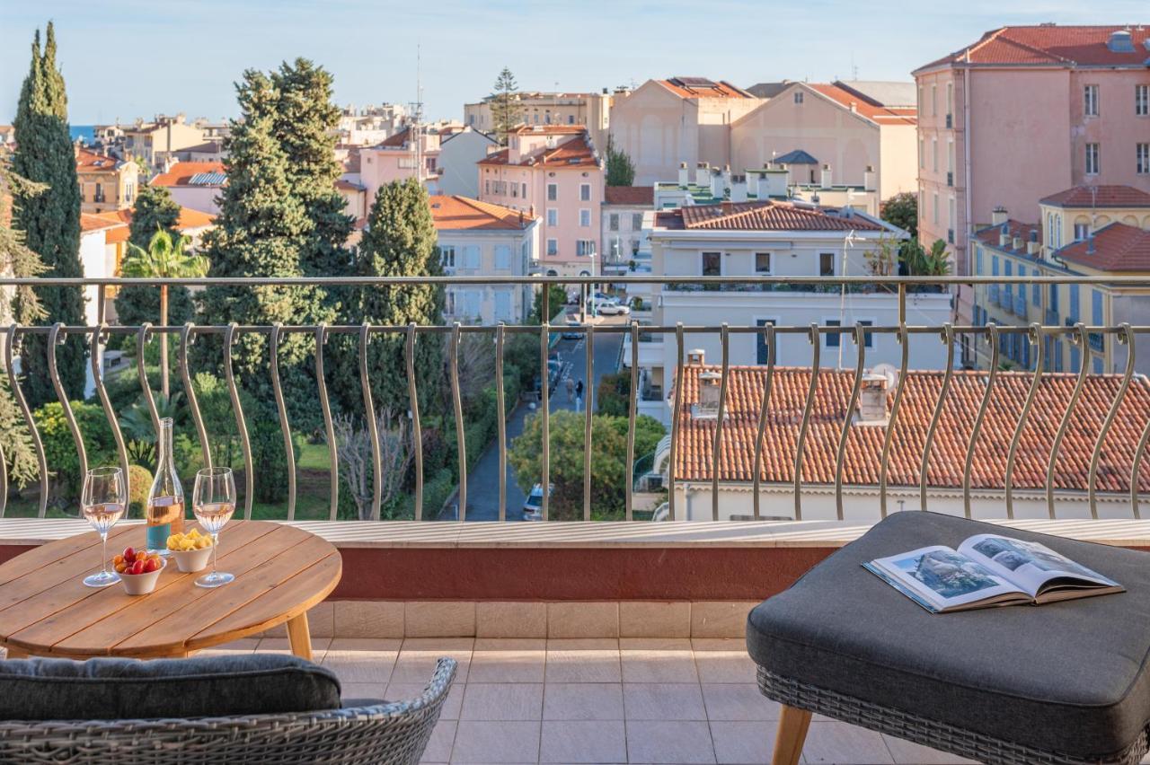 La Fabrique A Poupees - Chambres Et Appartements De Charme Au Coeur De Menton Exterior foto