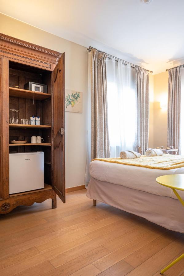 La Fabrique A Poupees - Chambres Et Appartements De Charme Au Coeur De Menton Exterior foto