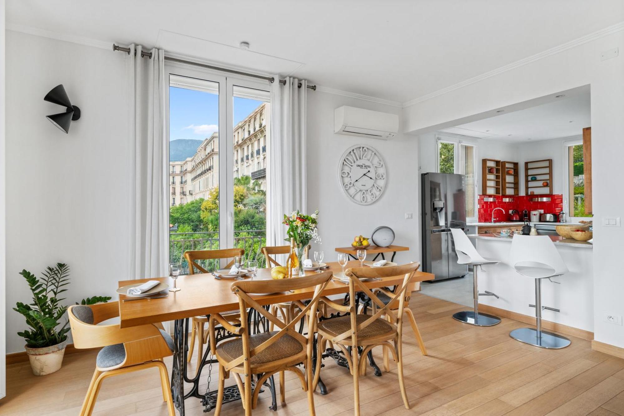 La Fabrique A Poupees - Chambres Et Appartements De Charme Au Coeur De Menton Exterior foto
